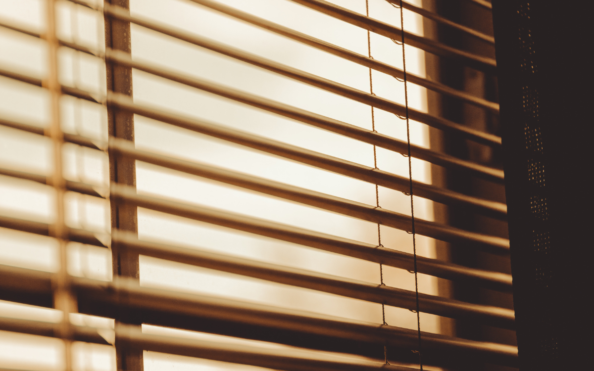 Read more about the article Beat the Heat Naturally: How Bamboo Chick Blinds Help Cool Your Home